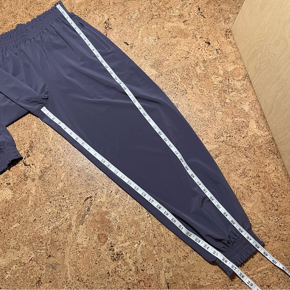 Athleta Savannah Jogger Pants In Dusk Violet Sz 2 - Picture 15 of 16